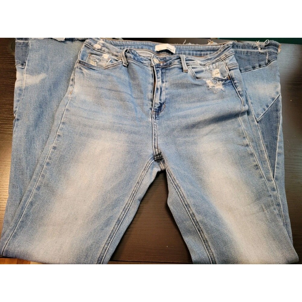 Vervet Patchwork Flared Jeans Distressed 100% Cotton Size 31 34" Inseam